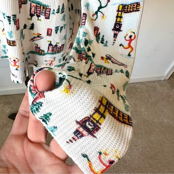 AERIE Thermal Waffle Winter Ski Theme Matching Paja Set—SZ. Top M/Bottoms S - Picture 15 of 17